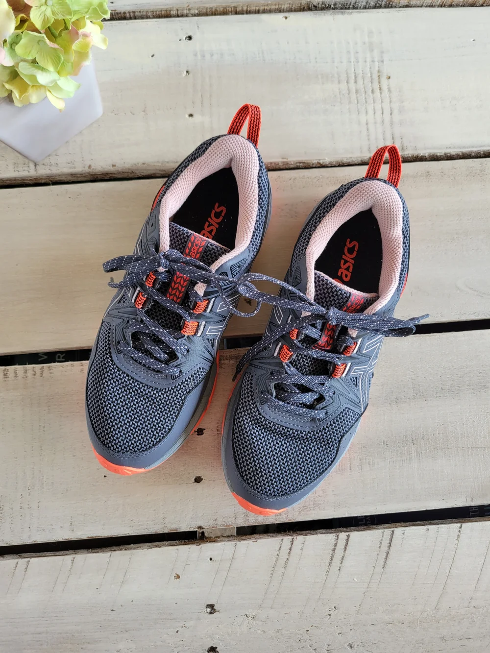 Asics gel venture